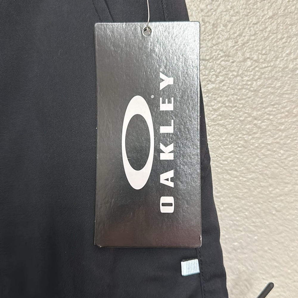 OAKLEY DRESS OR CASUAL PANTS - Picture 8 of 8
